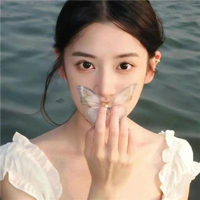 毗邻而居